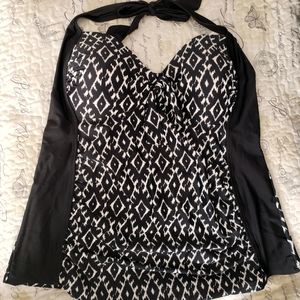 SOLD!!! Womans Xl Tankini Top